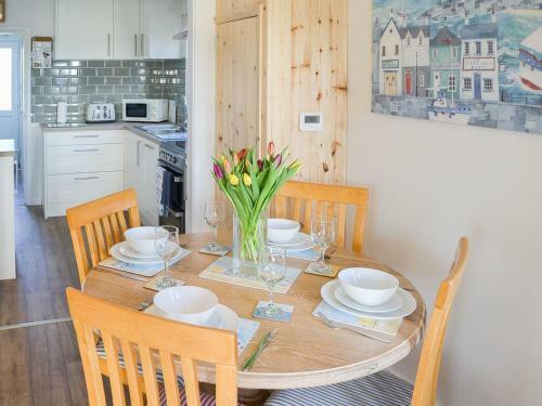 Cottage By The Sea, Bacton, Norfolk