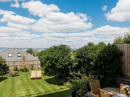 Garden Apartment, Cowes, Isle of Wight