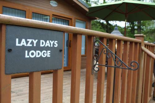 Lazy Days Lodge
