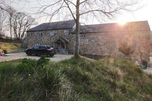 Beautiful guest suite in barn conversion