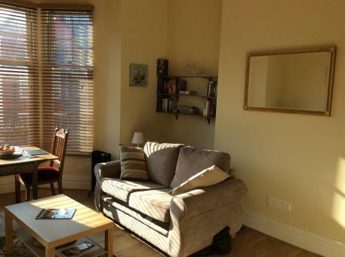 One bedroom flat on a quiet road, Colwyn Bay, Conwy