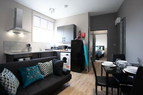 Bright Refurbished 1Bed Apartment Free WIFI