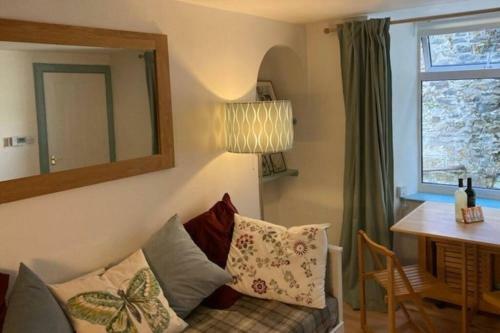The Snug, a great flat in the heart of Peebles.