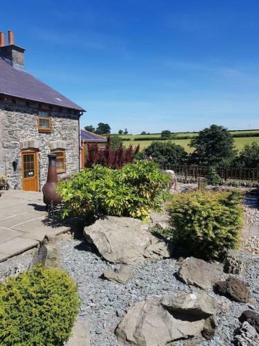 Isfryn 1 bed cottage