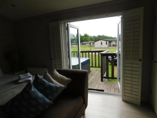 Beautiful 2-Bed Lodge in Bury St Edmunds