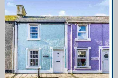 #13 Tabernacle Str. Cosy little house by the sea., Aberaeron, Ceredigion