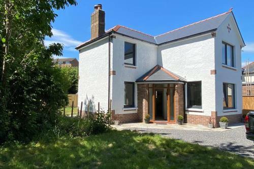 Detached 3 bed House - Brecon Beacons National Park, Gilwern, Monmouthshire