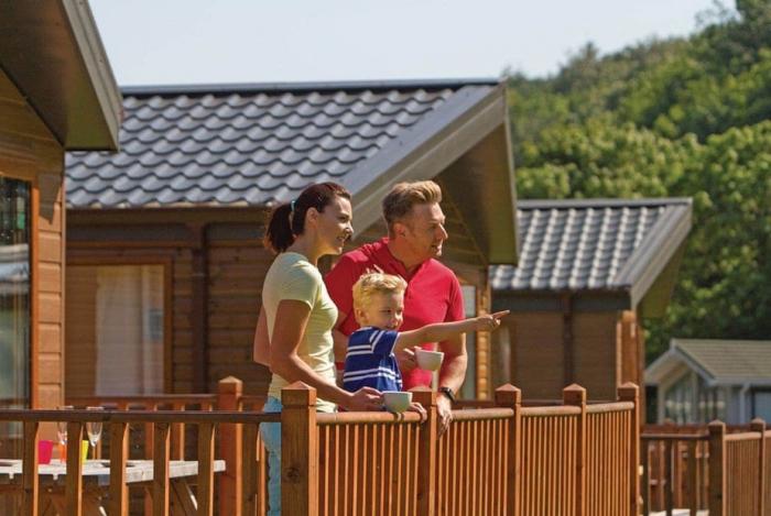 Deluxe Lodge 2 Pets Welcome, Skateraw, East Lothian