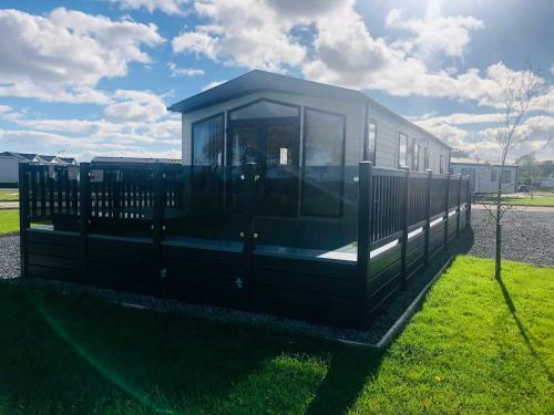 Carnaby 23 3 bed lodge with Hot tub, St Andrews, Fife