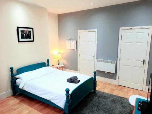 Remarkable studio Apartment in Shipley, Shipley, West Yorkshire